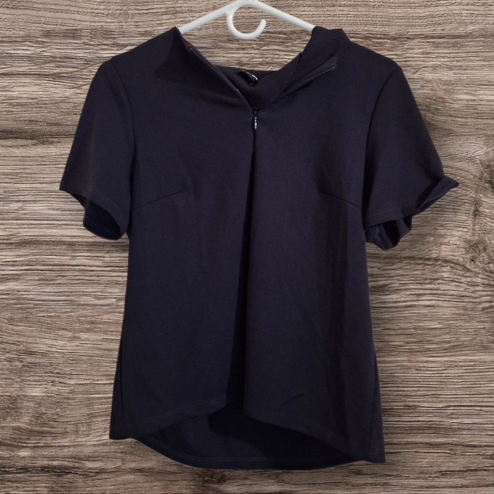 Saint + Sofia Keller Zip Up Tee-Navy - Picture 4 of 7